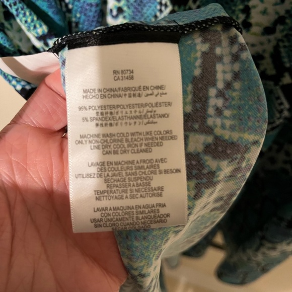 BCBG summer dress, stretchy, comfortable, deep V front, back cut outs - Picture 8 of 9